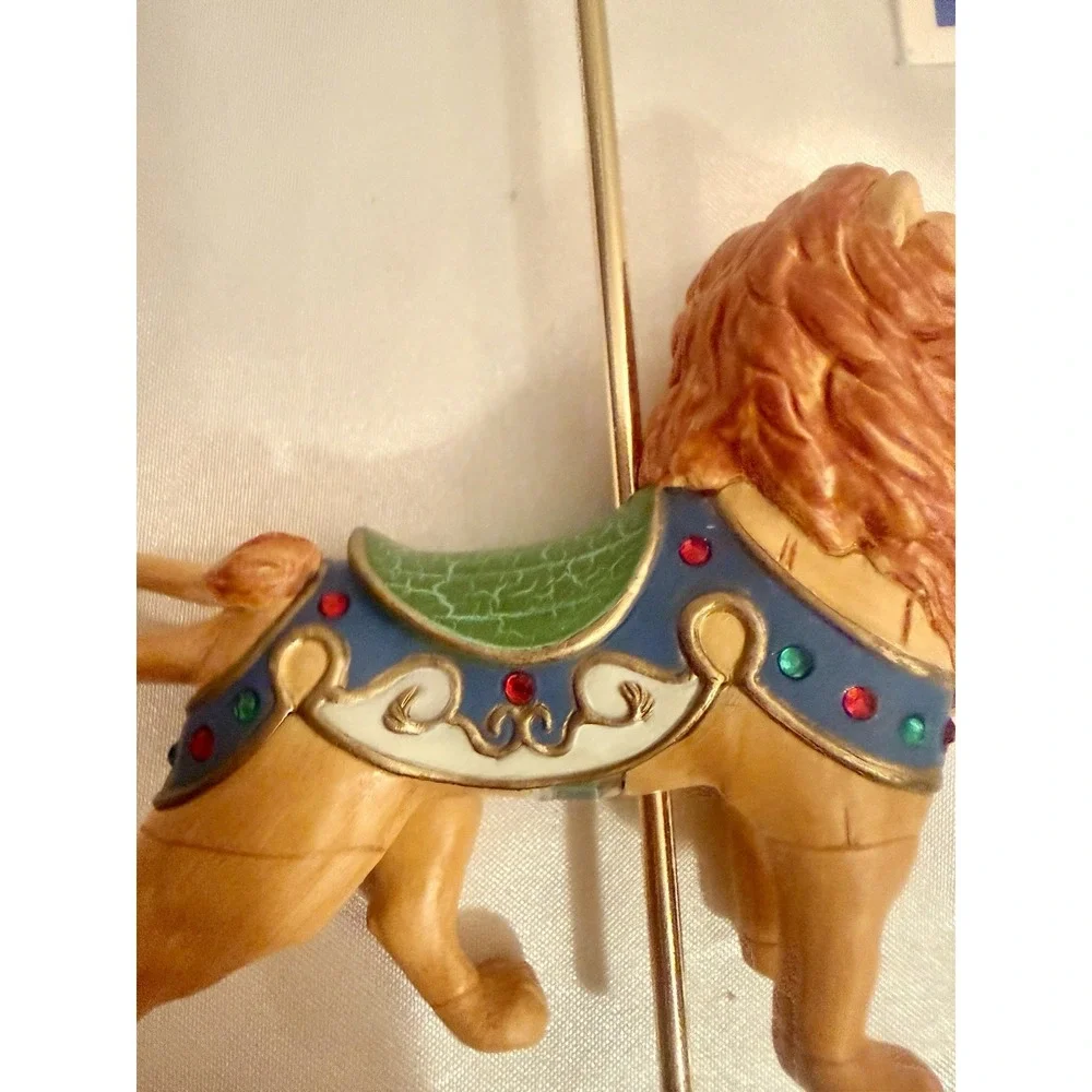 2004 Hallmark Keepsake Ornament‎ MAJESTIC LION Carousel Ride #1 in Series NIB